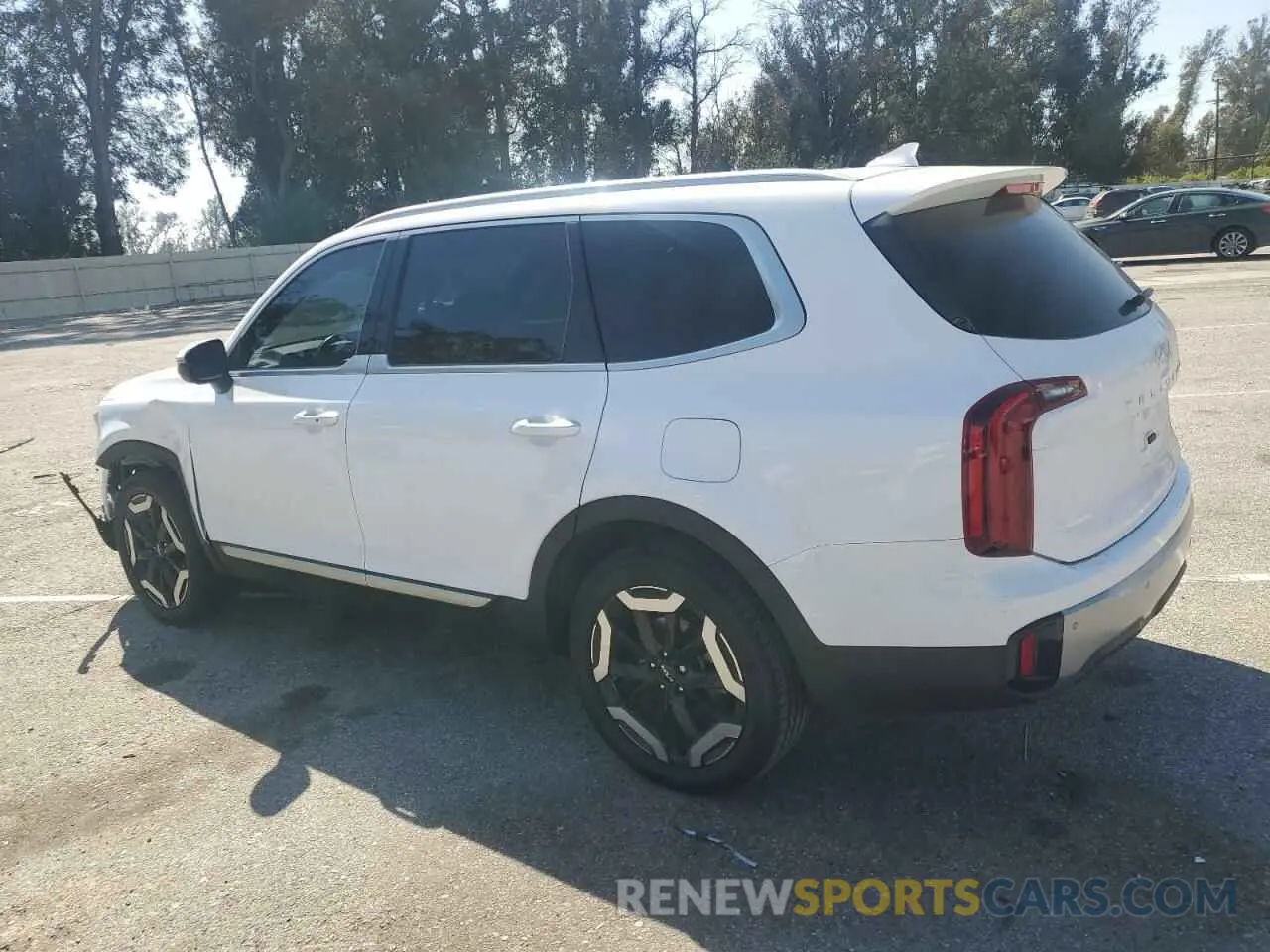 2 Photograph of a damaged car 5XYP64GC9PG346105 KIA TELLURIDE 2023
