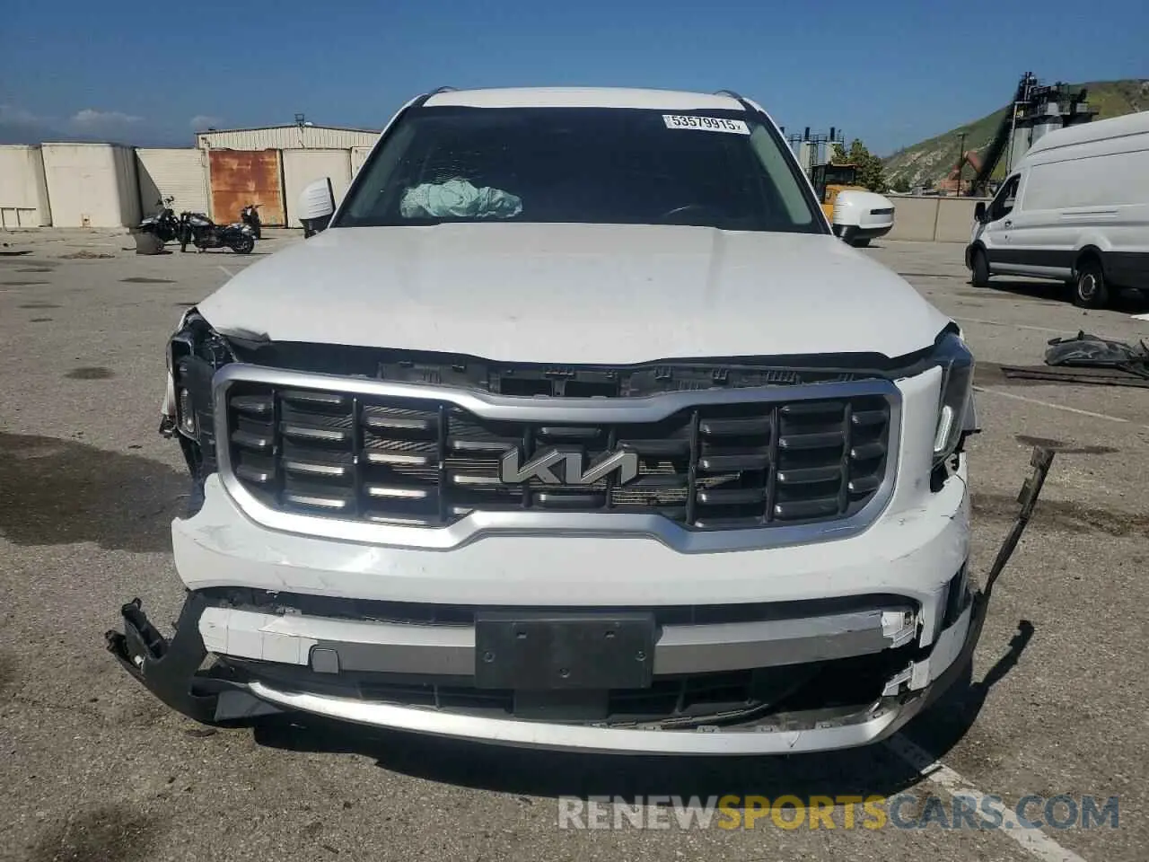 5 Photograph of a damaged car 5XYP64GC9PG346105 KIA TELLURIDE 2023