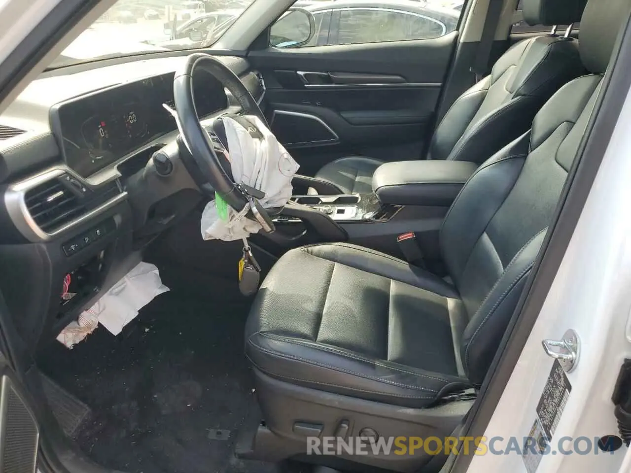 7 Photograph of a damaged car 5XYP6DGC0PG384872 KIA TELLURIDE 2023