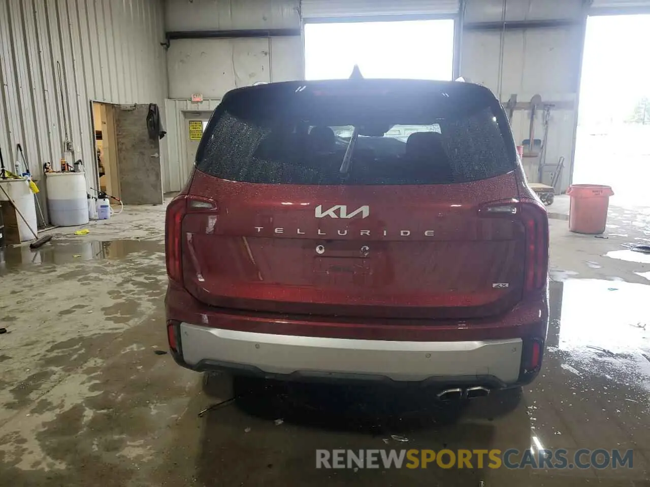 6 Photograph of a damaged car 5XYP6DGC1PG400495 KIA TELLURIDE 2023