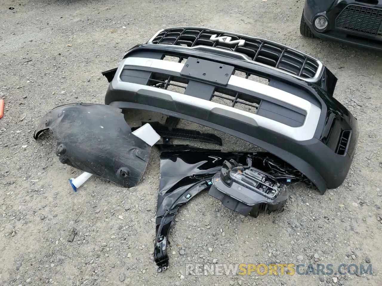 13 Photograph of a damaged car 5XYP6DGC2PG385845 KIA TELLURIDE 2023