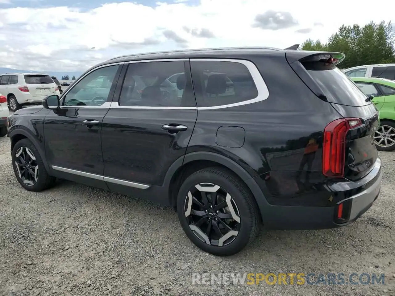 2 Photograph of a damaged car 5XYP6DGC2PG385845 KIA TELLURIDE 2023