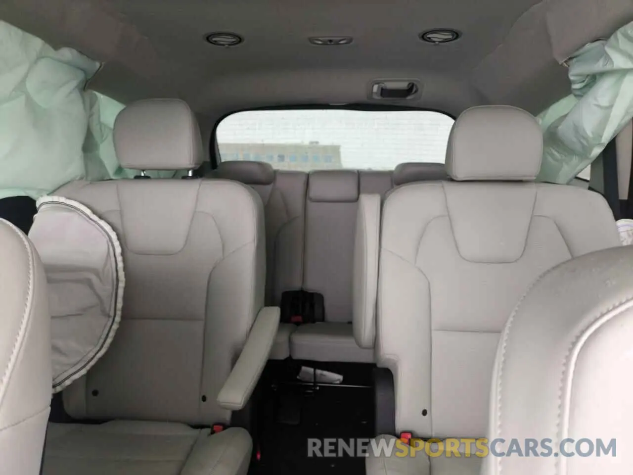 10 Photograph of a damaged car 5XYP6DGCXPG358814 KIA TELLURIDE 2023