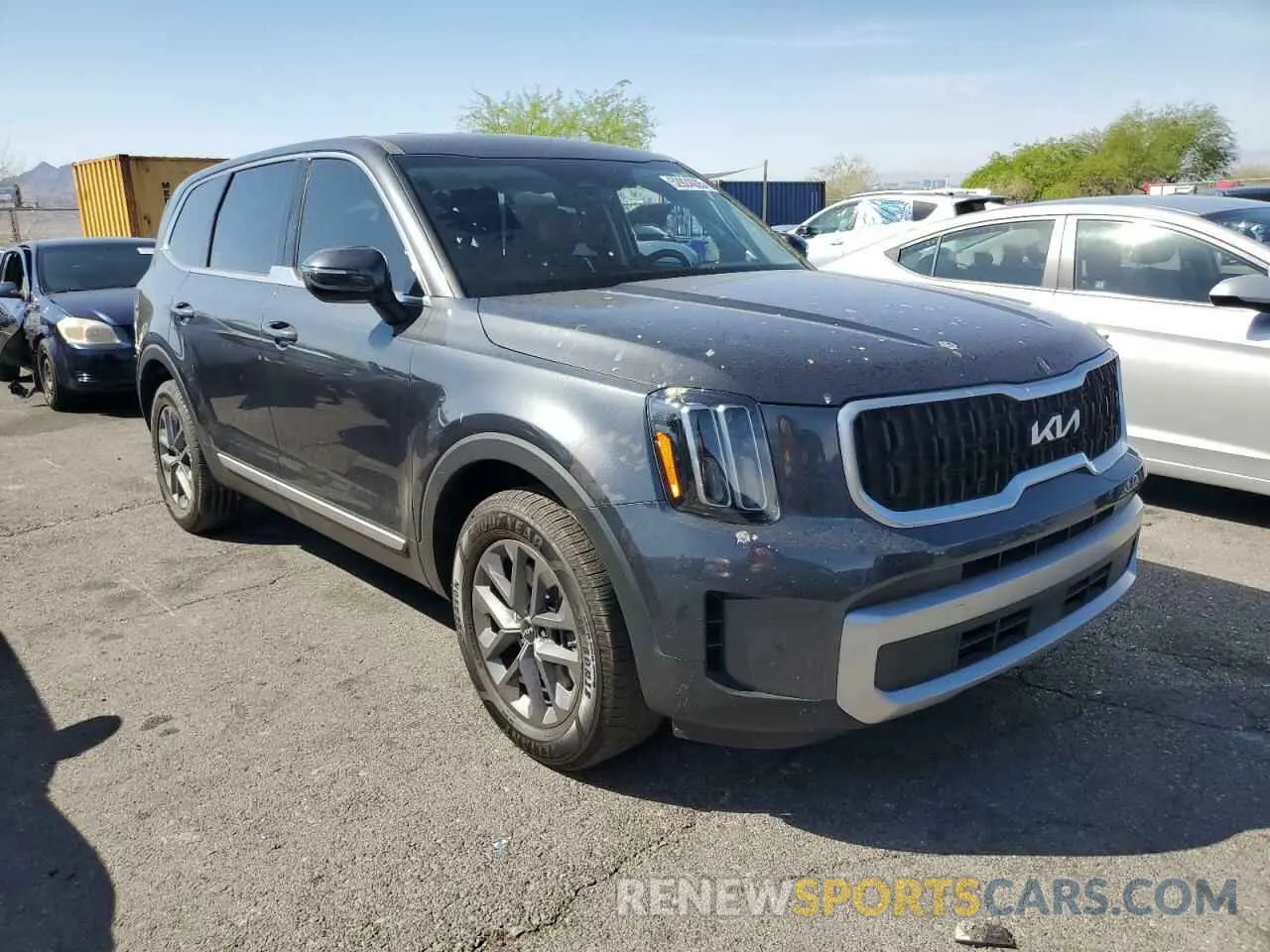 4 Photograph of a damaged car 5XYP24GC9RG482751 KIA TELLURIDE 2024