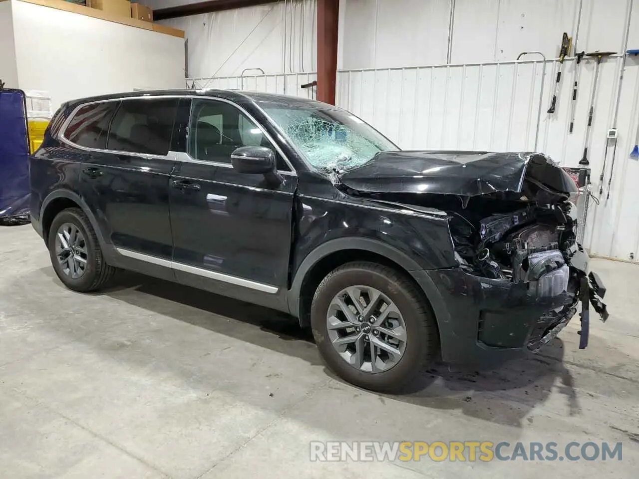 4 Photograph of a damaged car 5XYP2DGC1RG482596 KIA TELLURIDE 2024