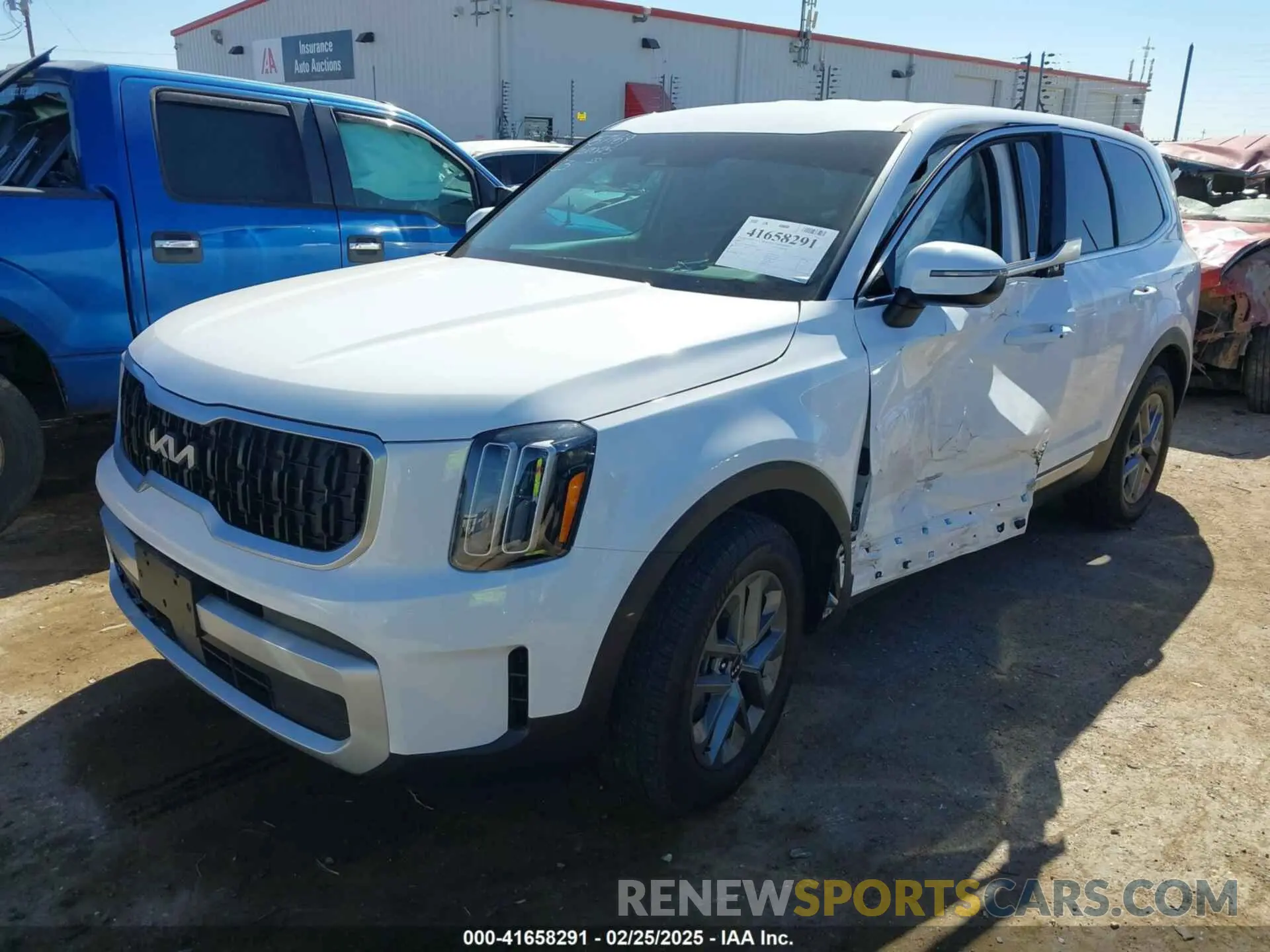 2 Photograph of a damaged car 5XYP2DGC9RG539661 KIA TELLURIDE 2024