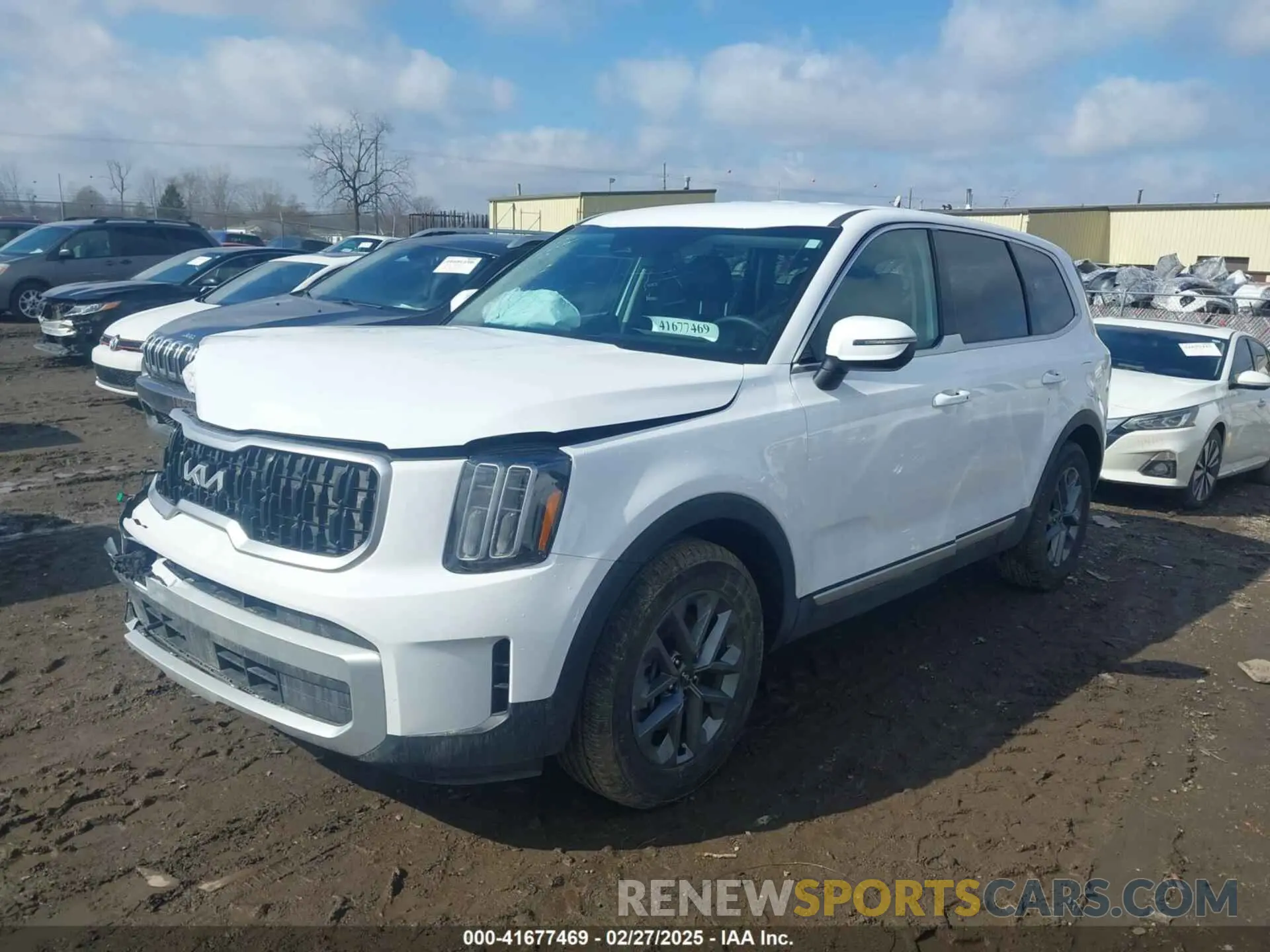 2 Photograph of a damaged car 5XYP2DGCXRG524893 KIA TELLURIDE 2024