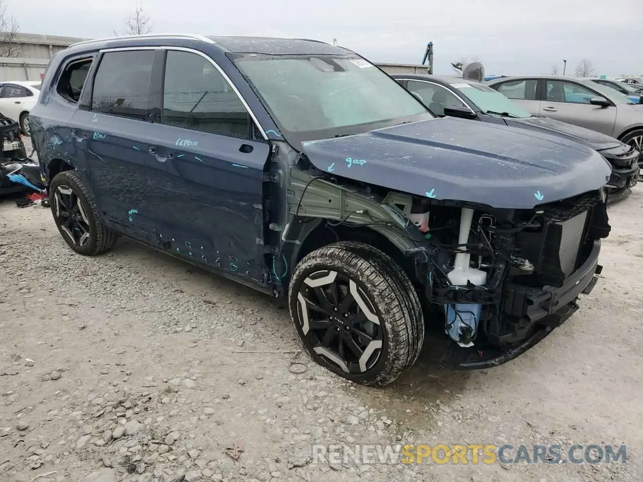 4 Photograph of a damaged car 5XYP34GC1RG502388 KIA TELLURIDE 2024