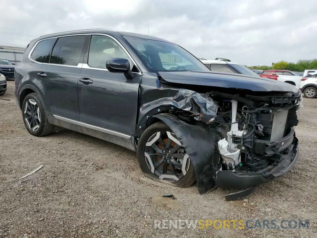 4 Photograph of a damaged car 5XYP34GC8RG533847 KIA TELLURIDE 2024