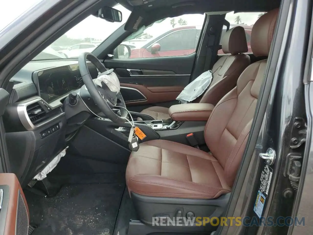 7 Photograph of a damaged car 5XYP34GC8RG533847 KIA TELLURIDE 2024