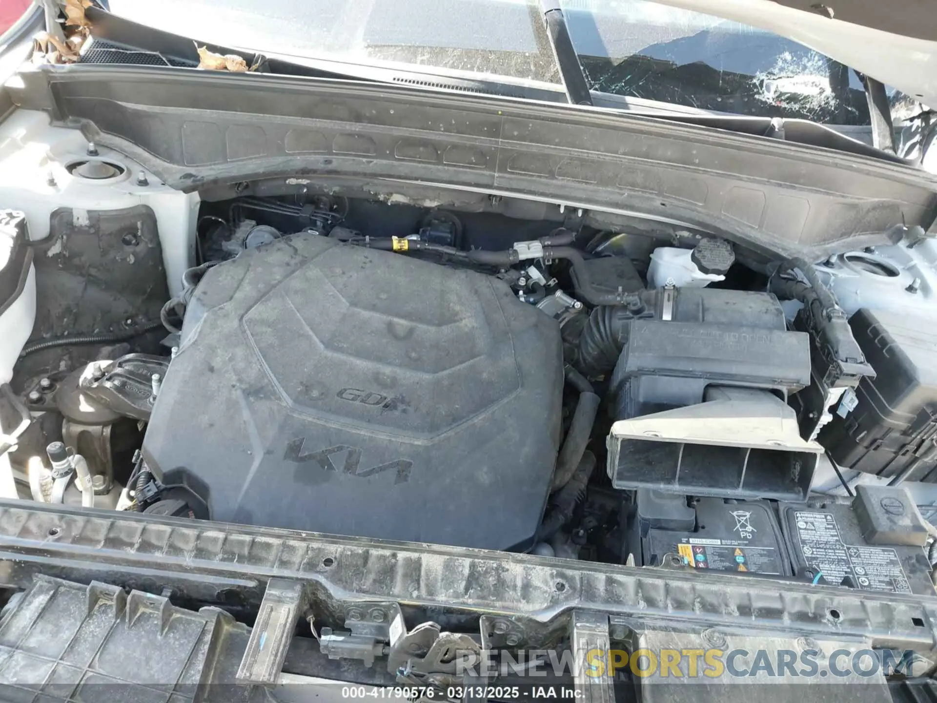10 Photograph of a damaged car 5XYP3DGC1RG418796 KIA TELLURIDE 2024