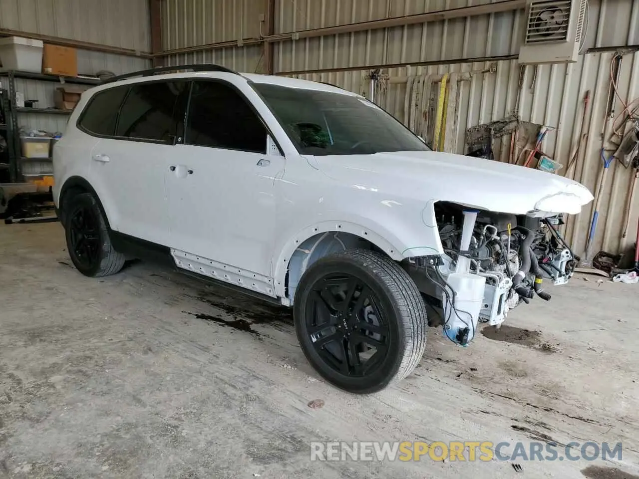4 Photograph of a damaged car 5XYP3DGC1RG520082 KIA TELLURIDE 2024