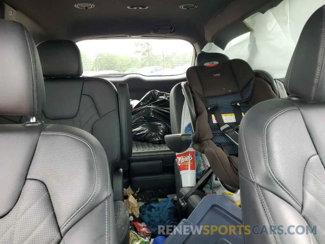 10 Photograph of a damaged car 5XYP3DGC2RG534931 KIA TELLURIDE 2024