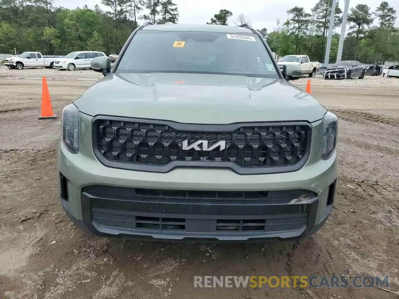 5 Photograph of a damaged car 5XYP3DGC2RG534931 KIA TELLURIDE 2024
