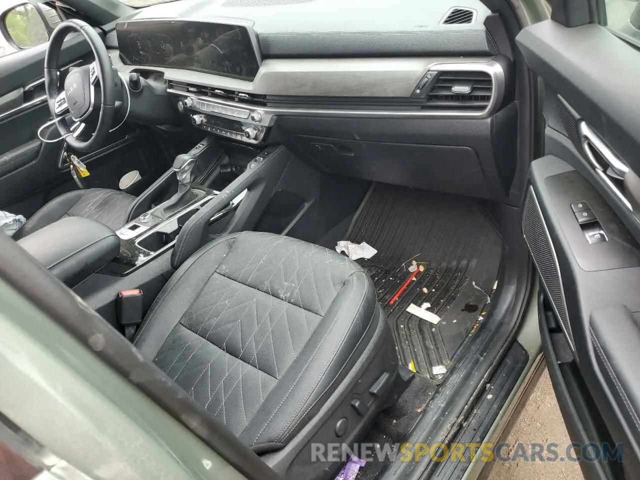 8 Photograph of a damaged car 5XYP3DGC2RG534931 KIA TELLURIDE 2024