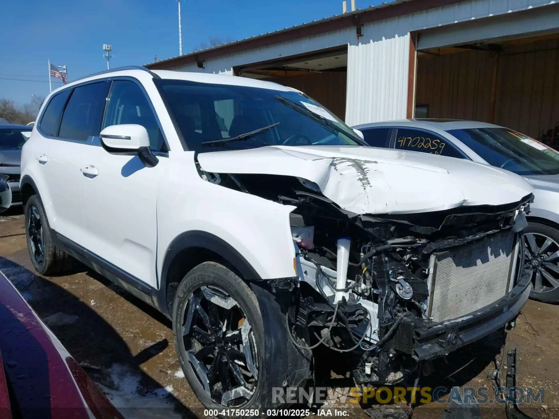1 Photograph of a damaged car 5XYP3DGC3RG417116 KIA TELLURIDE 2024