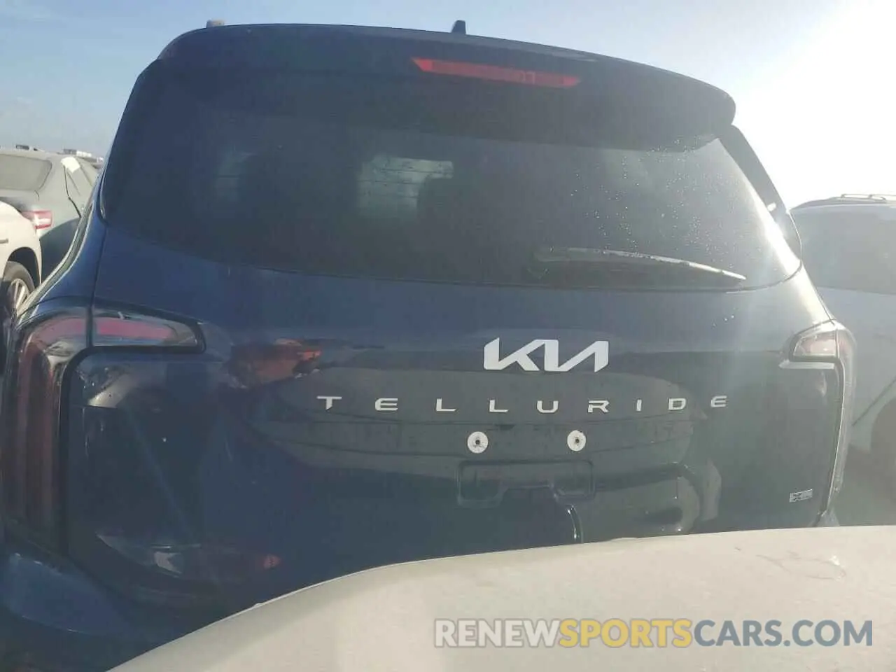 6 Photograph of a damaged car 5XYP3DGC3RG487957 KIA TELLURIDE 2024