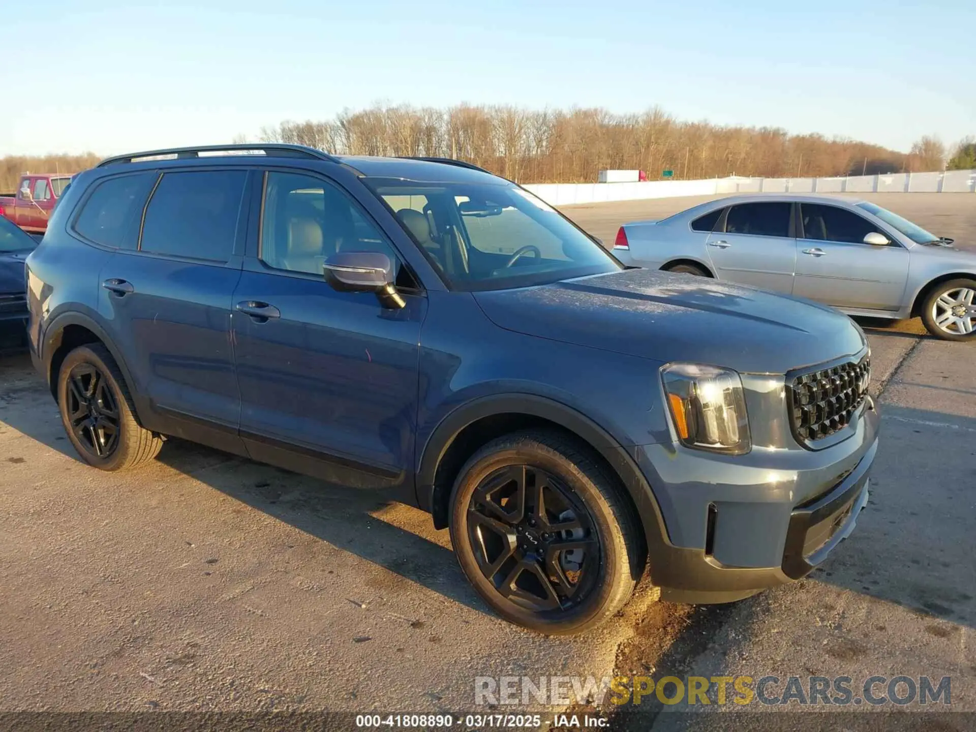 1 Photograph of a damaged car 5XYP3DGC3RG538518 KIA TELLURIDE 2024
