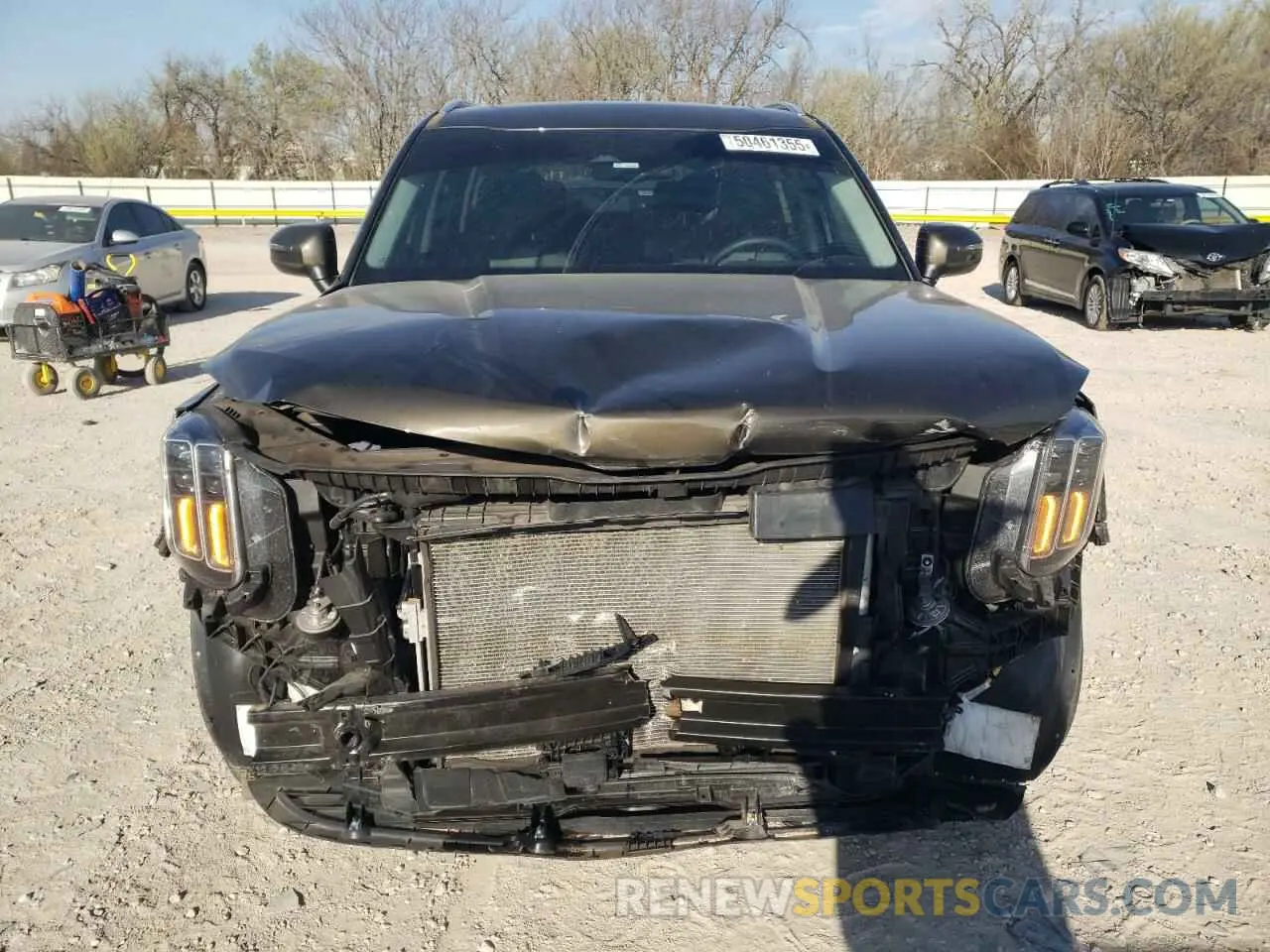 5 Photograph of a damaged car 5XYP3DGC4RG452246 KIA TELLURIDE 2024