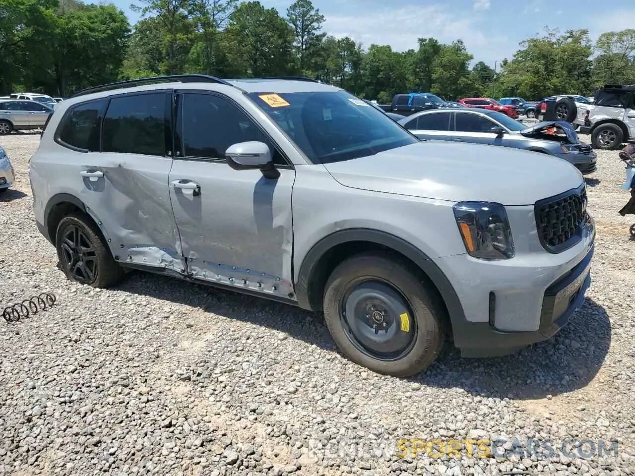 4 Photograph of a damaged car 5XYP3DGC6RG476371 KIA TELLURIDE 2024