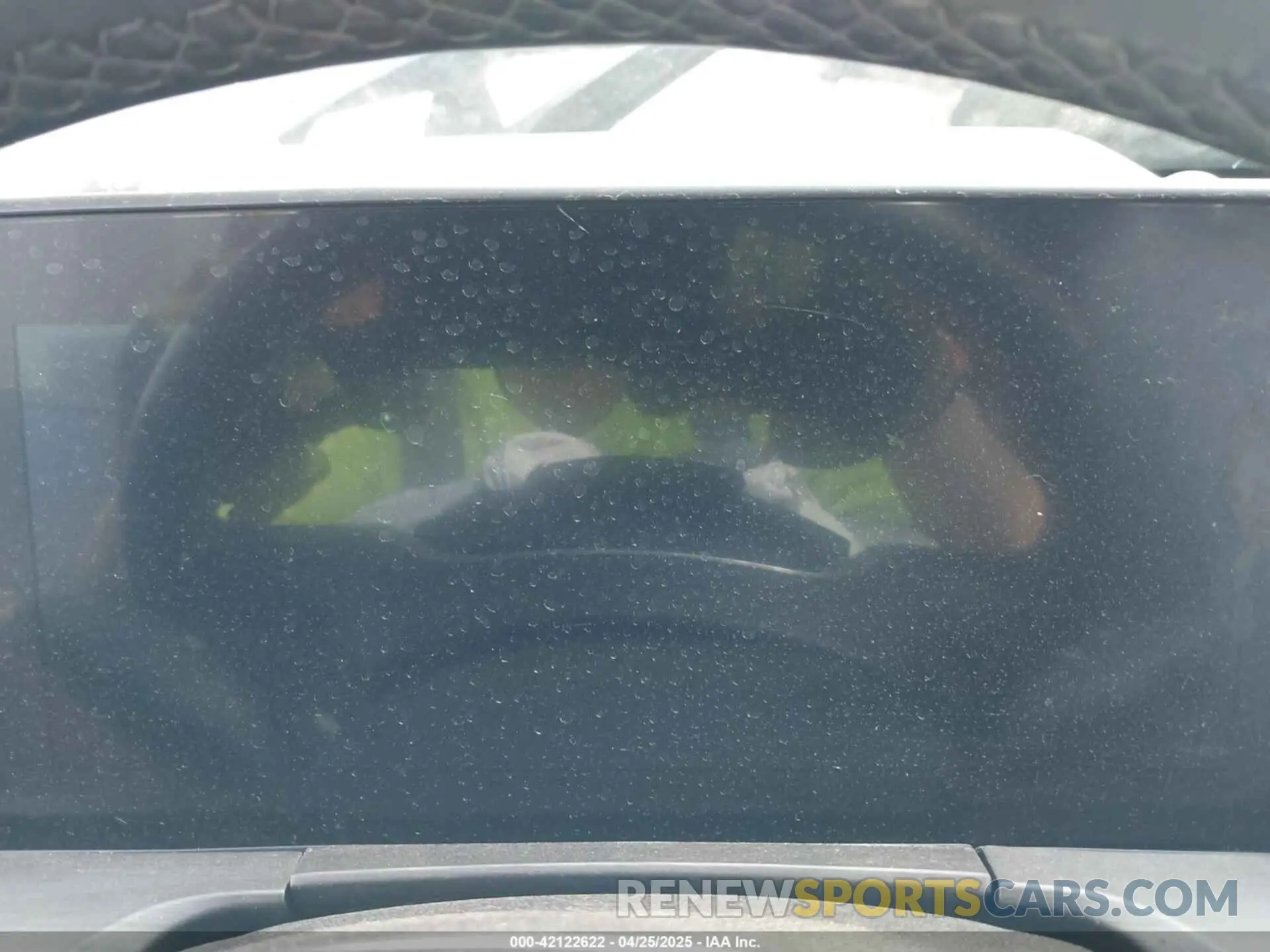 14 Photograph of a damaged car 5XYP3DGC7RG468876 KIA TELLURIDE 2024