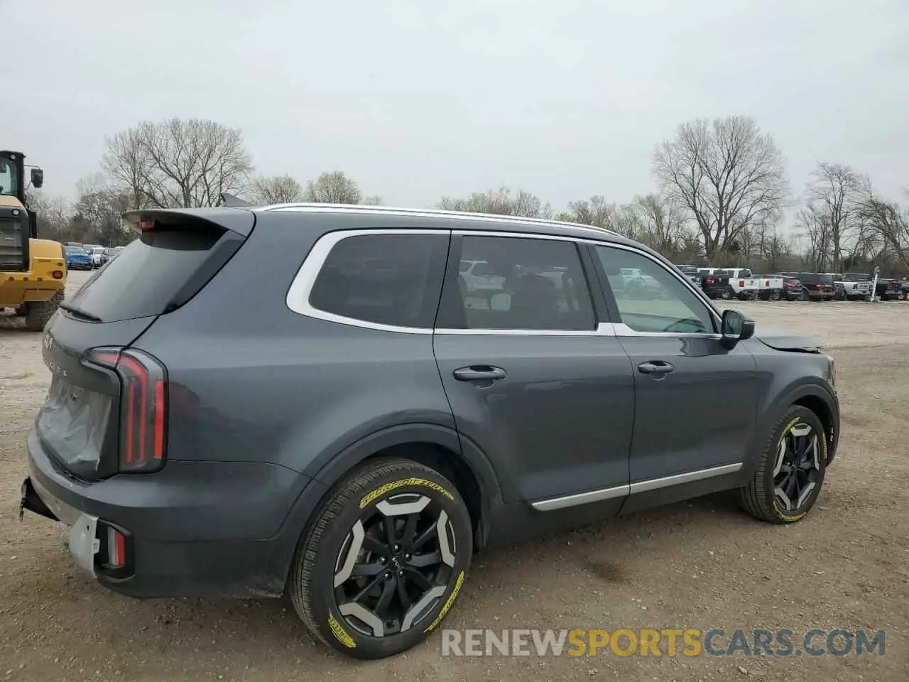 3 Photograph of a damaged car 5XYP3DGC7RG481336 KIA TELLURIDE 2024