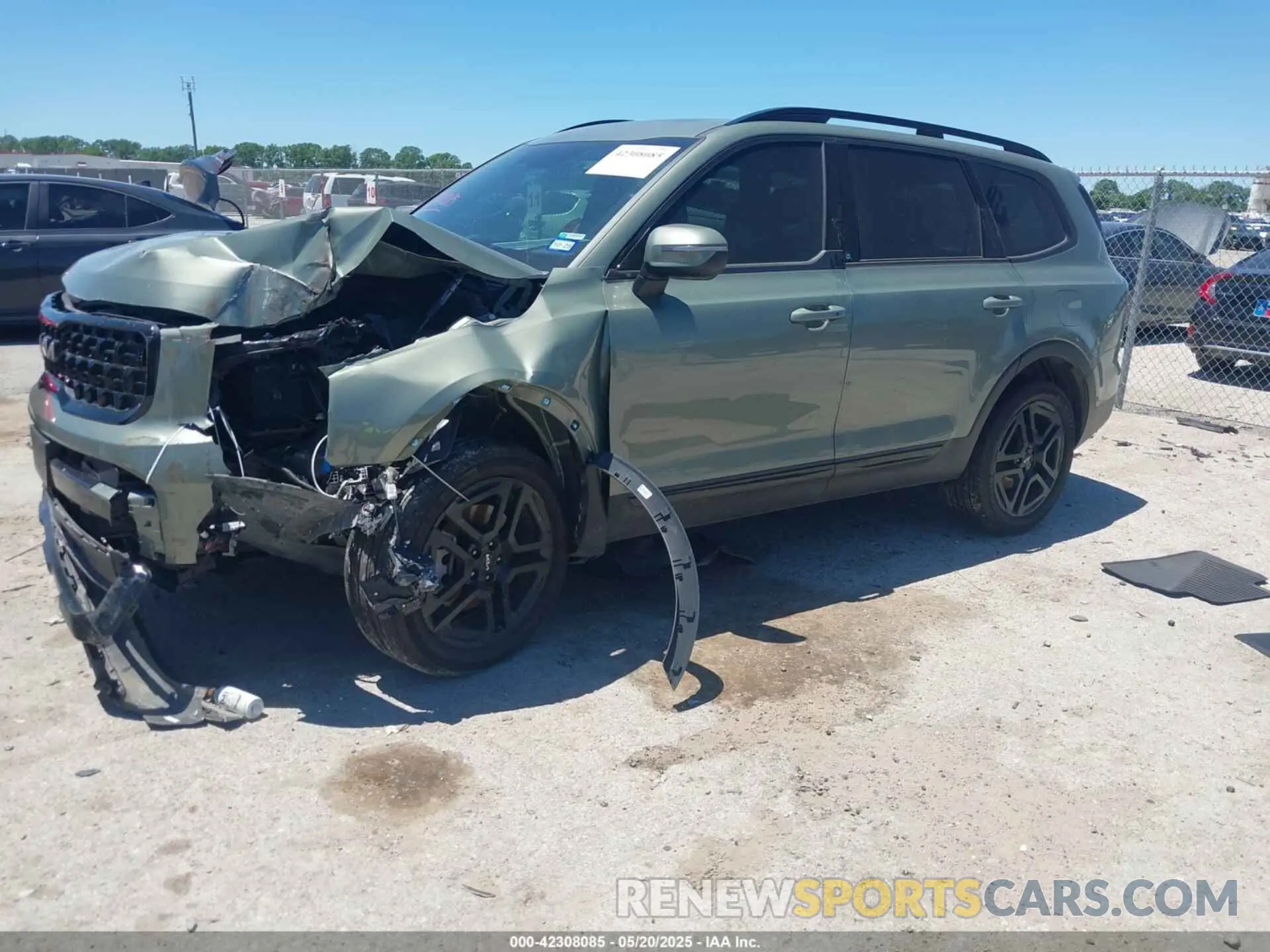 2 Photograph of a damaged car 5XYP3DGC8RG441640 KIA TELLURIDE 2024
