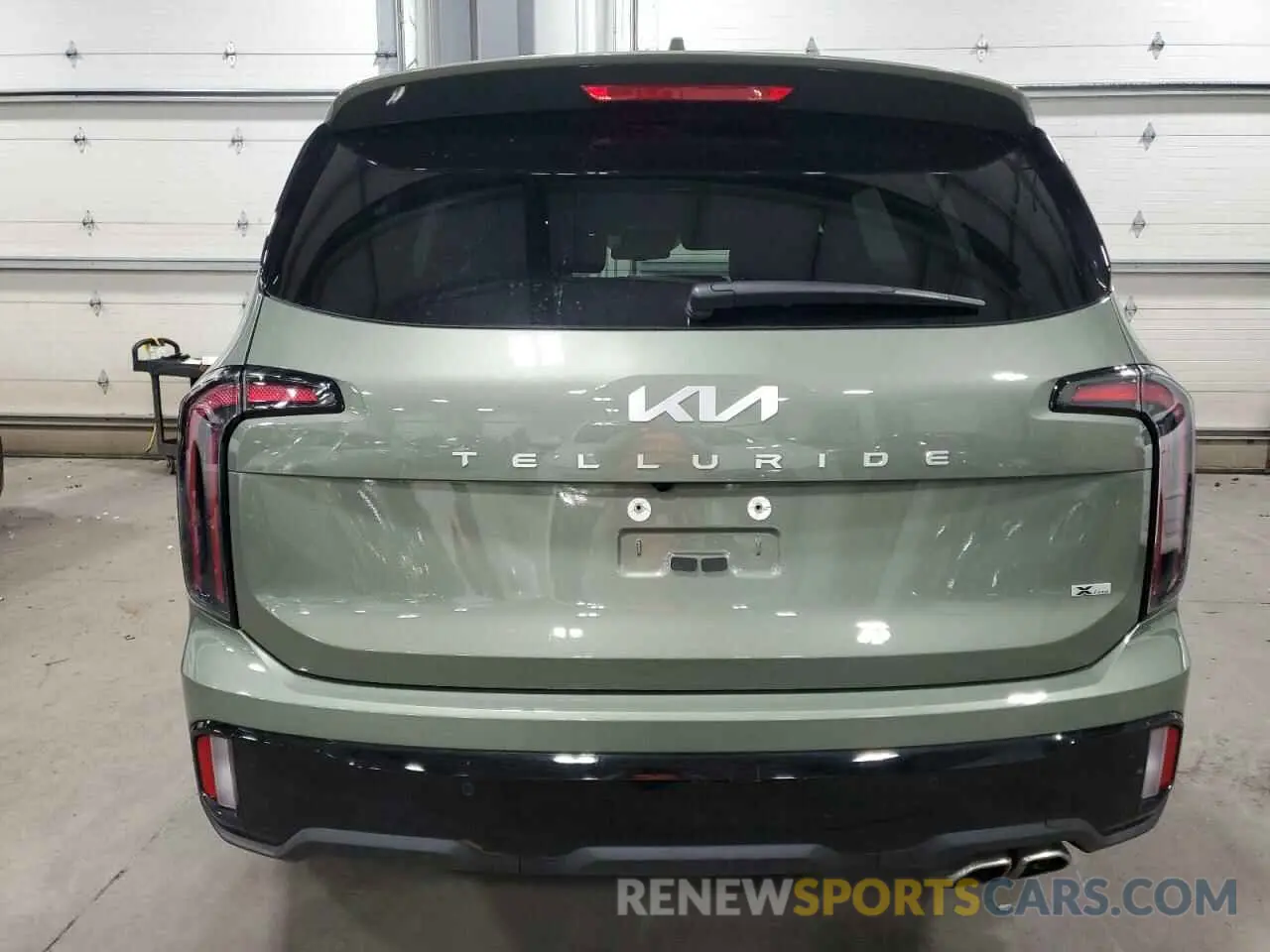 6 Photograph of a damaged car 5XYP3DGCXRG449741 KIA TELLURIDE 2024