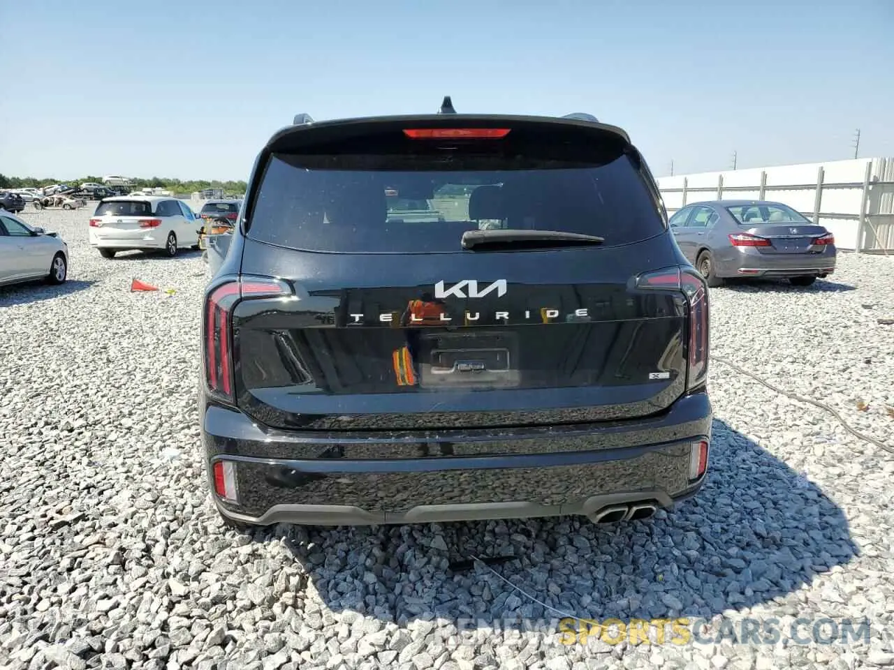 6 Photograph of a damaged car 5XYP3DGCXRG458892 KIA TELLURIDE 2024