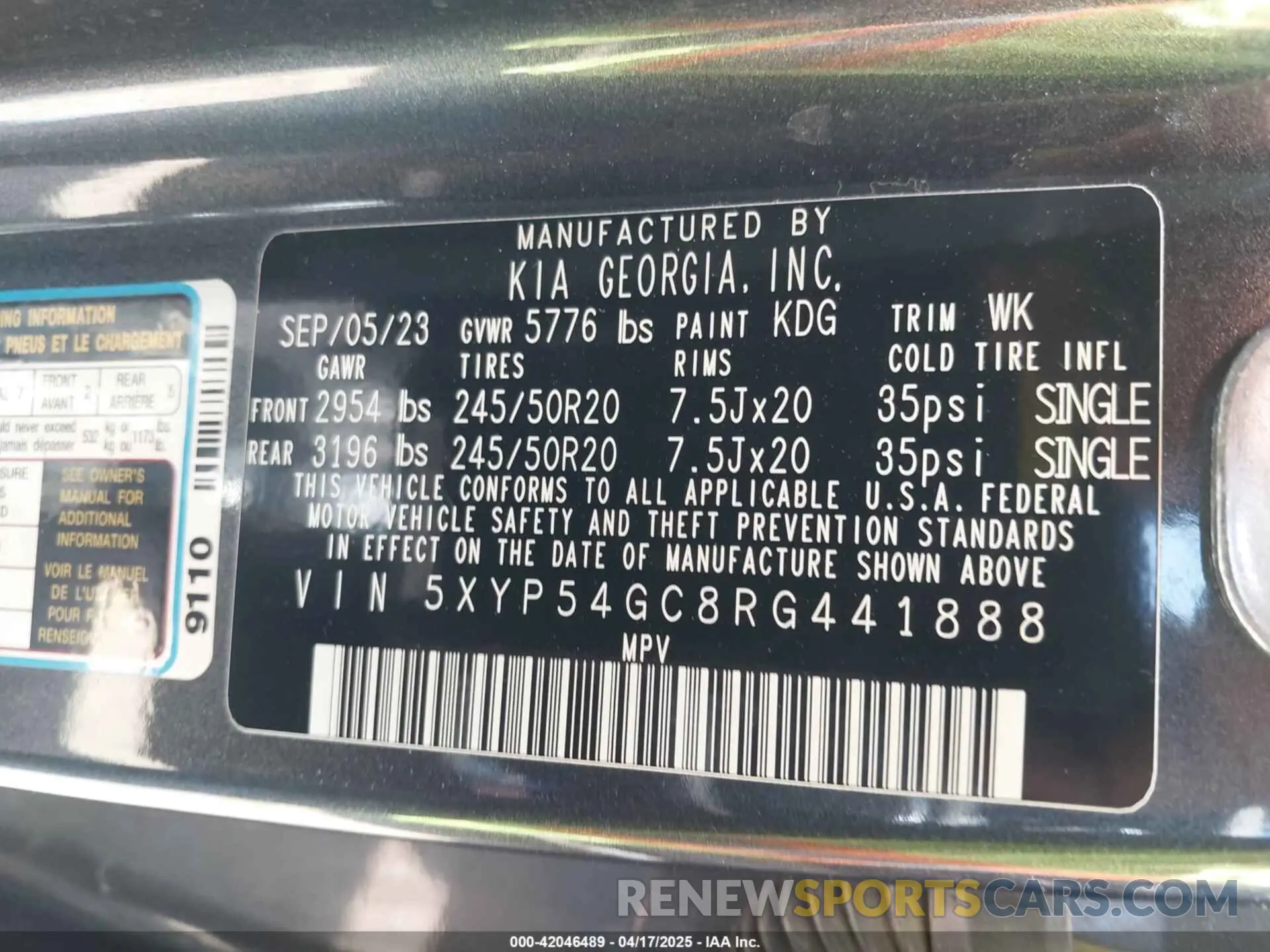 8 Photograph of a damaged car 5XYP54GC8RG441888 KIA TELLURIDE 2024