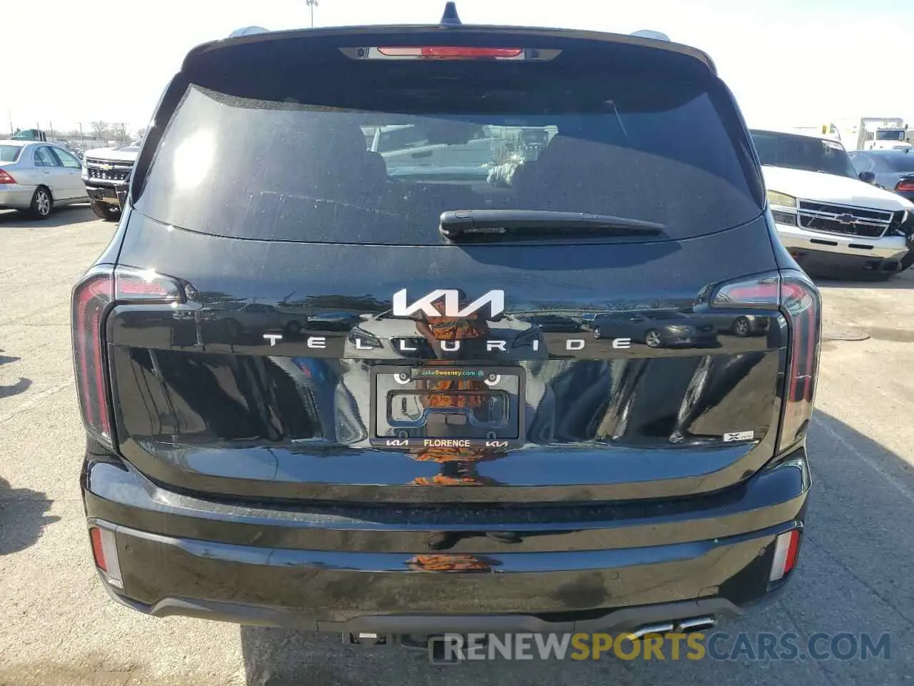 6 Photograph of a damaged car 5XYP5DGC0RG437270 KIA TELLURIDE 2024