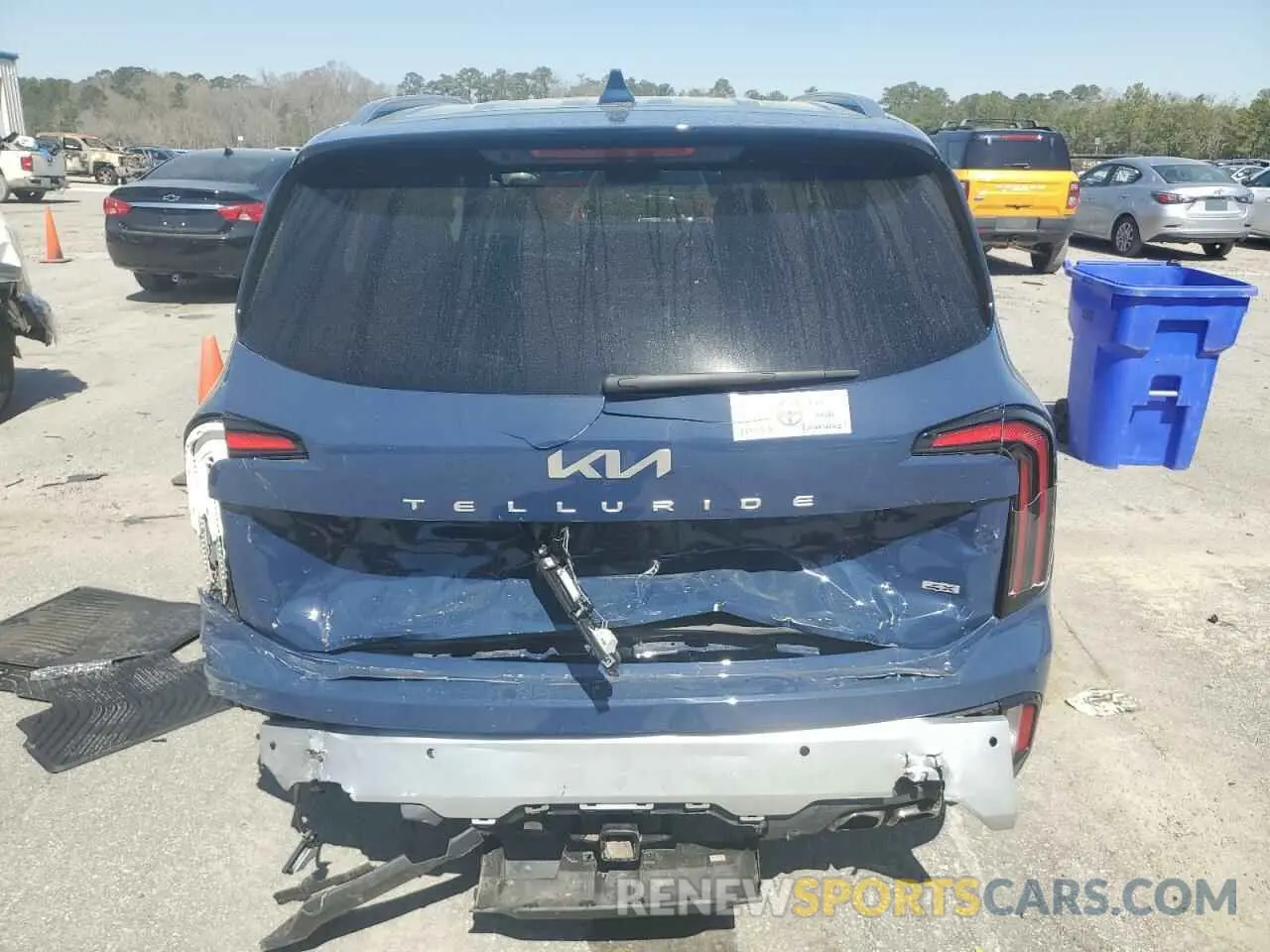 6 Photograph of a damaged car 5XYP5DGC0RG485674 KIA TELLURIDE 2024