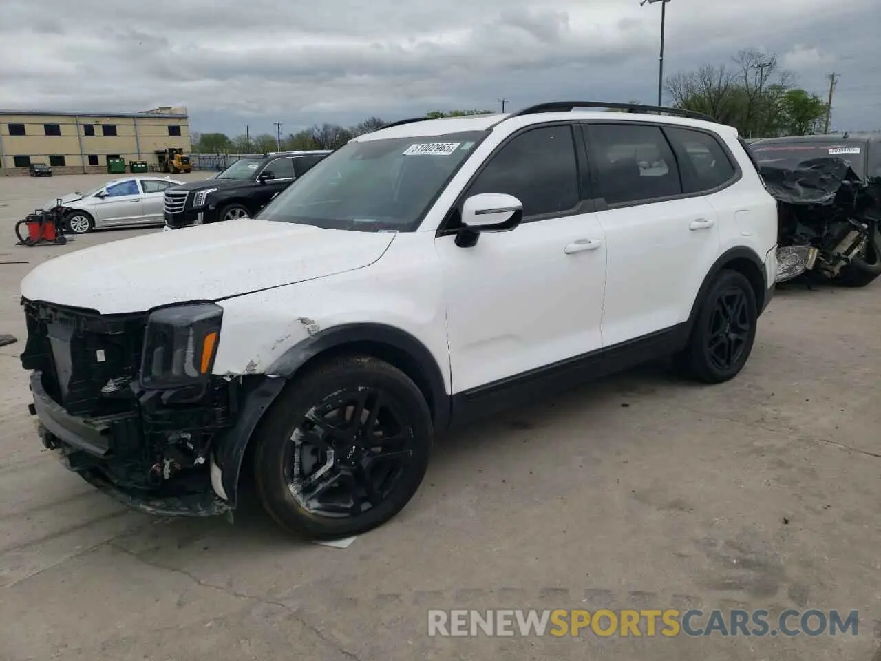 1 Photograph of a damaged car 5XYP5DGC0RG489904 KIA TELLURIDE 2024