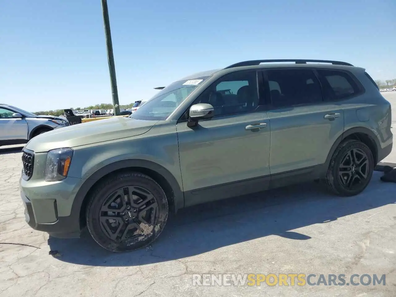 1 Photograph of a damaged car 5XYP5DGC0RG532699 KIA TELLURIDE 2024