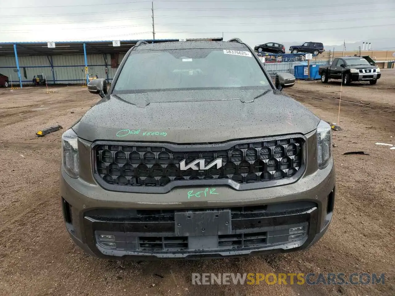 5 Photograph of a damaged car 5XYP5DGC1RG466602 KIA TELLURIDE 2024
