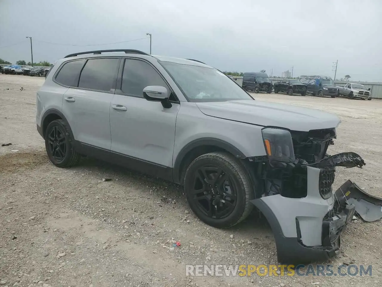 4 Photograph of a damaged car 5XYP5DGC2RG425587 KIA TELLURIDE 2024