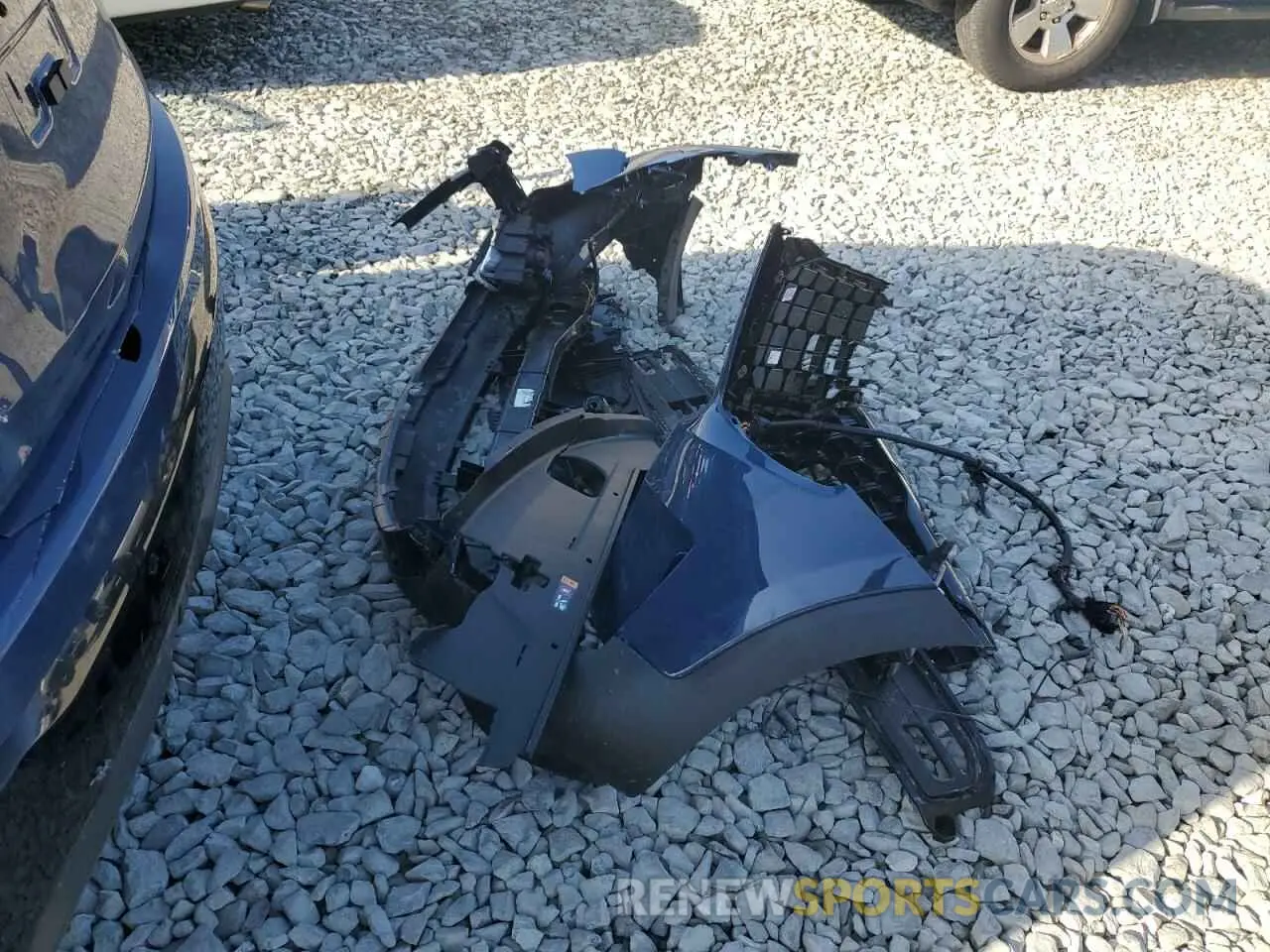 13 Photograph of a damaged car 5XYP5DGC2RG563677 KIA TELLURIDE 2024