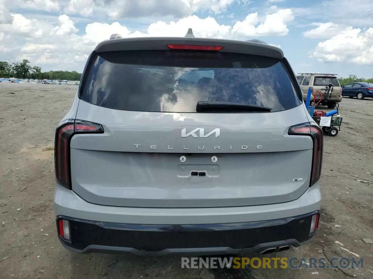 6 Photograph of a damaged car 5XYP5DGC3RG440826 KIA TELLURIDE 2024