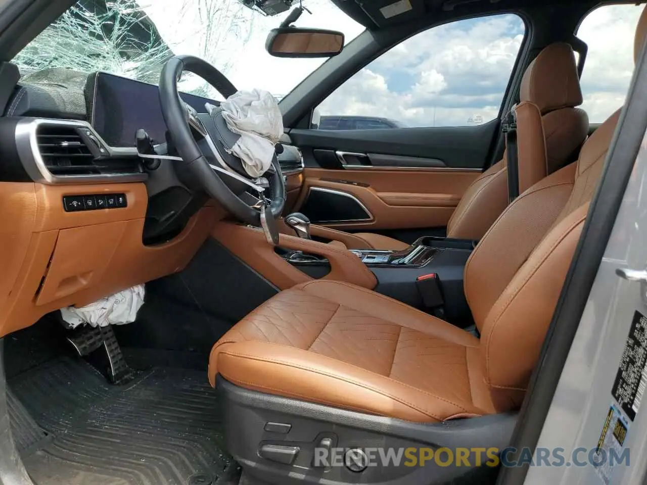 7 Photograph of a damaged car 5XYP5DGC3RG440826 KIA TELLURIDE 2024