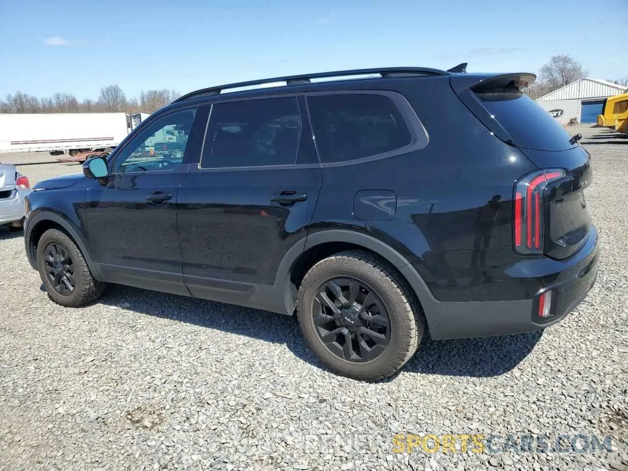2 Photograph of a damaged car 5XYP5DGC3RG489850 KIA TELLURIDE 2024