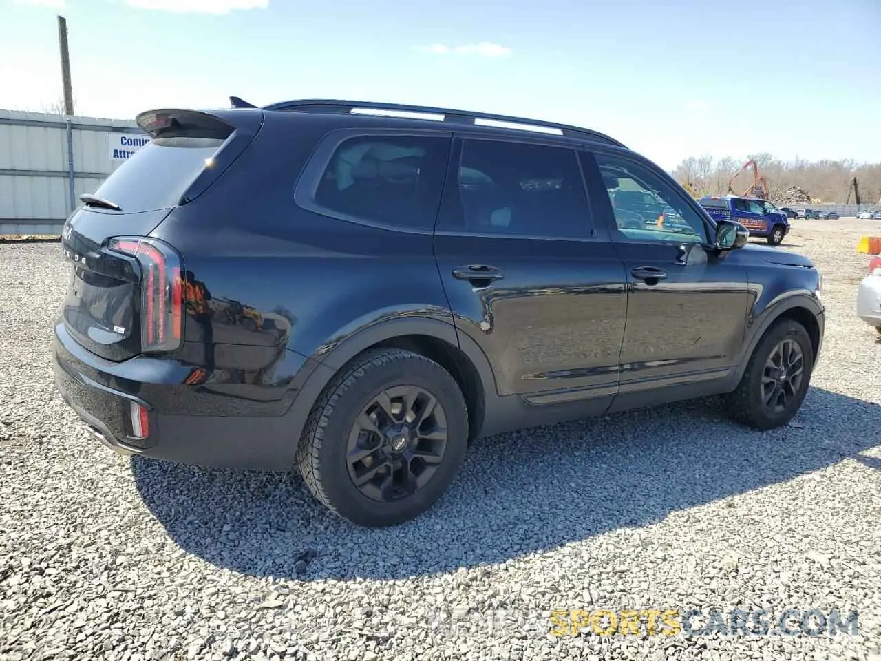 3 Photograph of a damaged car 5XYP5DGC3RG489850 KIA TELLURIDE 2024