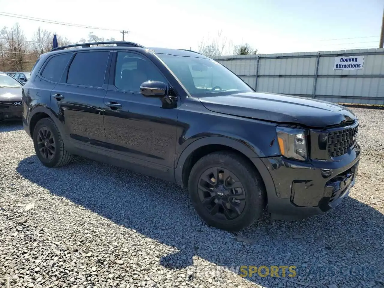 4 Photograph of a damaged car 5XYP5DGC3RG489850 KIA TELLURIDE 2024