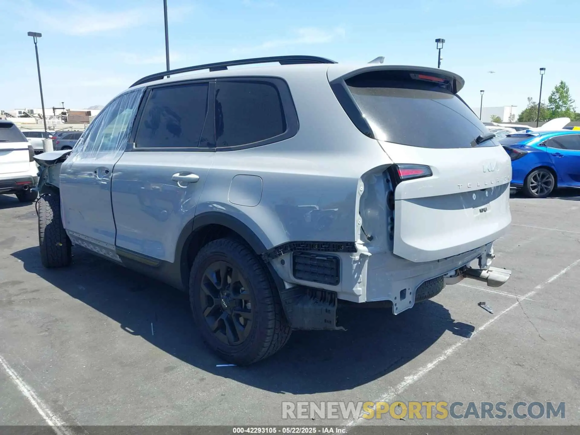 3 Photograph of a damaged car 5XYP5DGC4RG512391 KIA TELLURIDE 2024