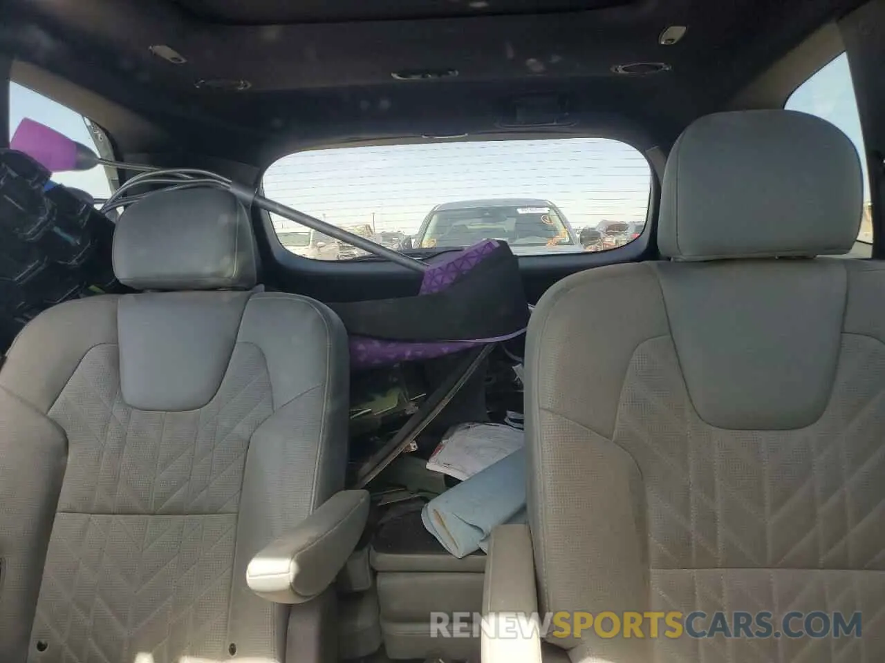 10 Photograph of a damaged car 5XYP5DGC5RG496315 KIA TELLURIDE 2024