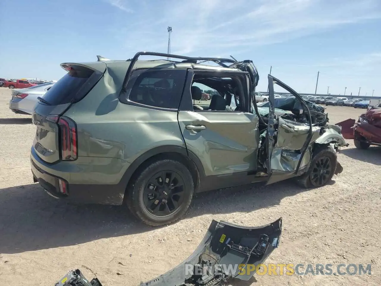 3 Photograph of a damaged car 5XYP5DGC5RG496315 KIA TELLURIDE 2024