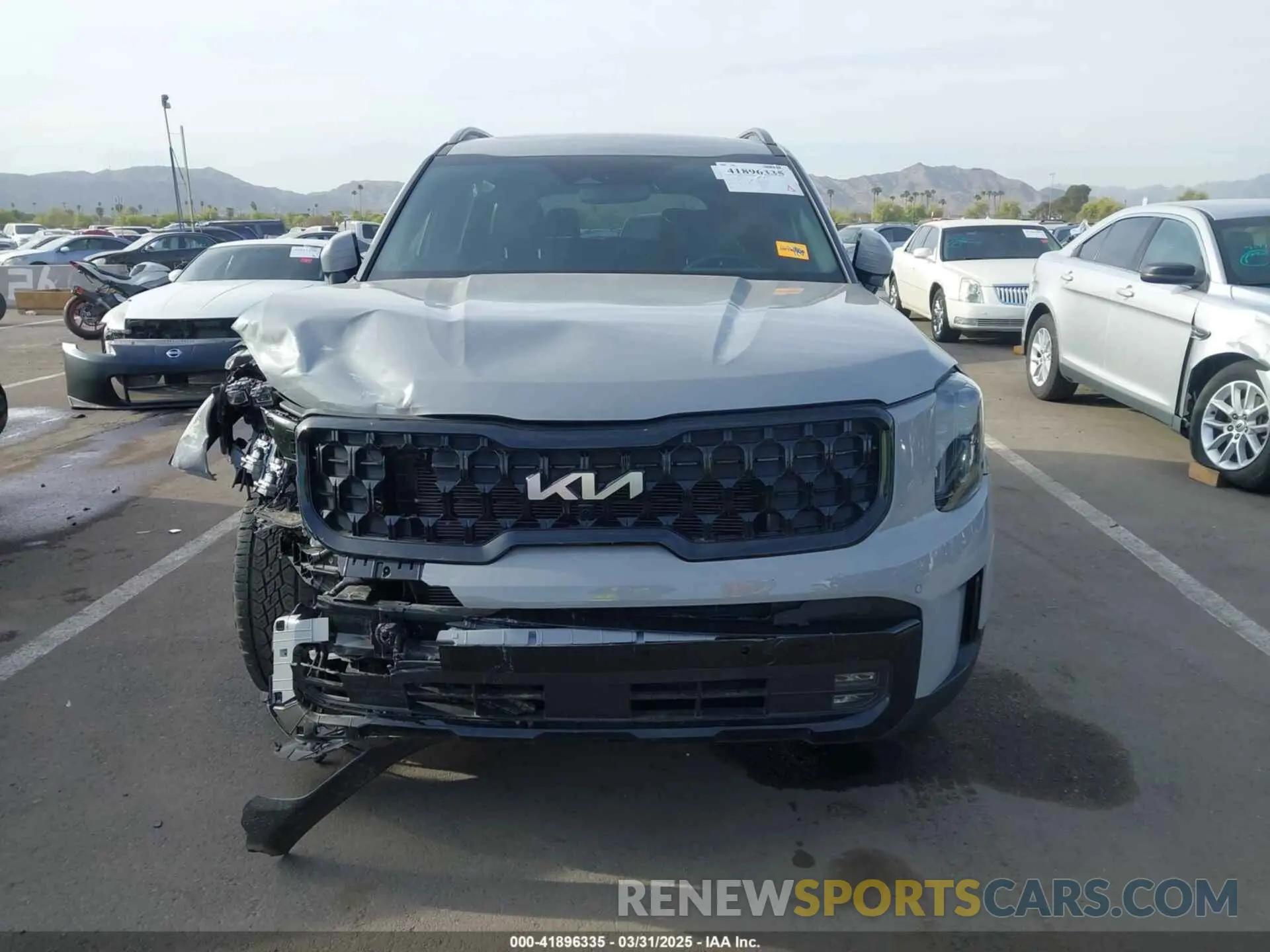 12 Photograph of a damaged car 5XYP5DGC7RG465728 KIA TELLURIDE 2024