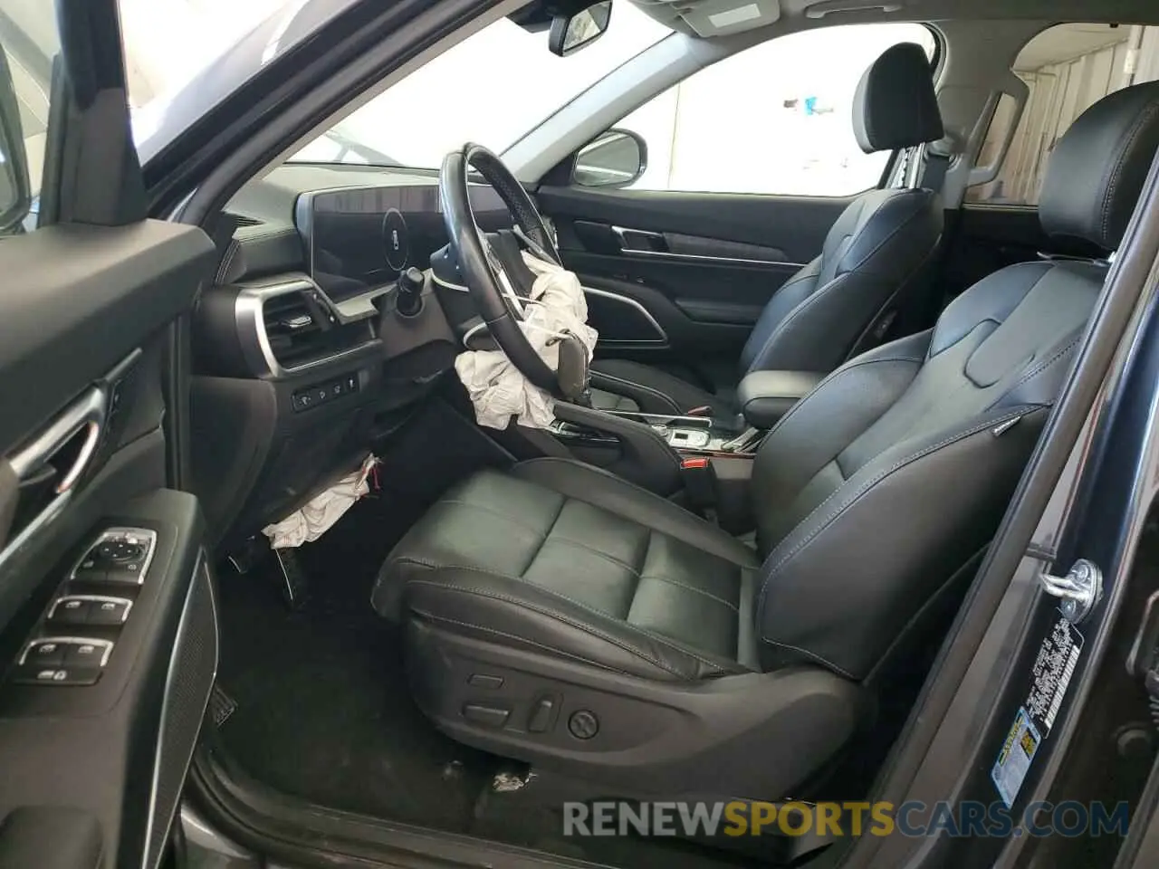 7 Photograph of a damaged car 5XYP5DGC8RG419163 KIA TELLURIDE 2024