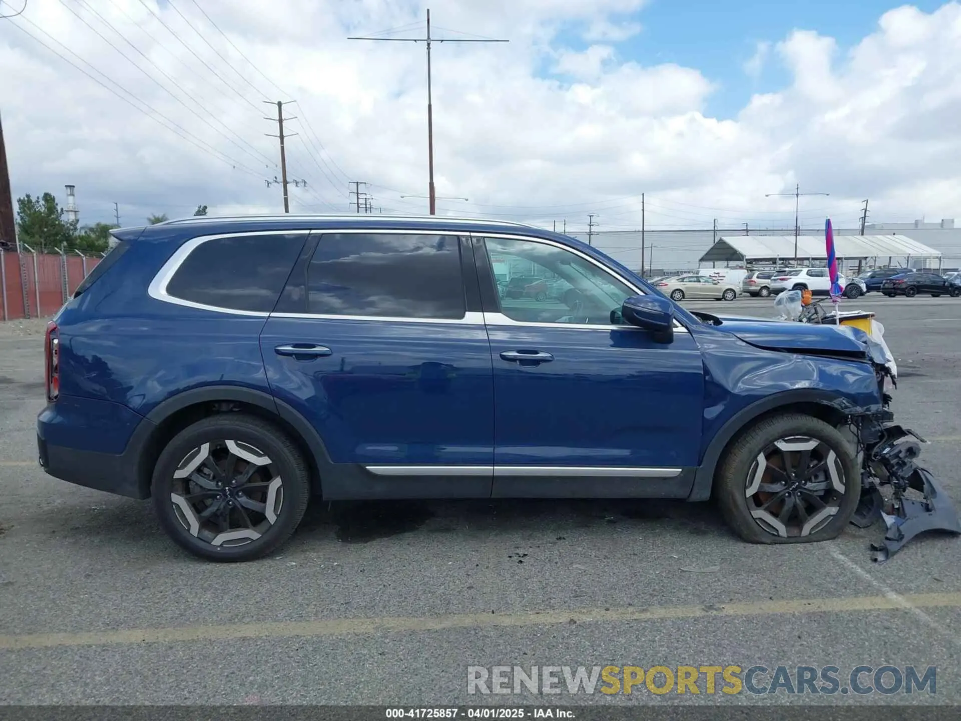 18 Photograph of a damaged car 5XYP64GC0RG466863 KIA TELLURIDE 2024