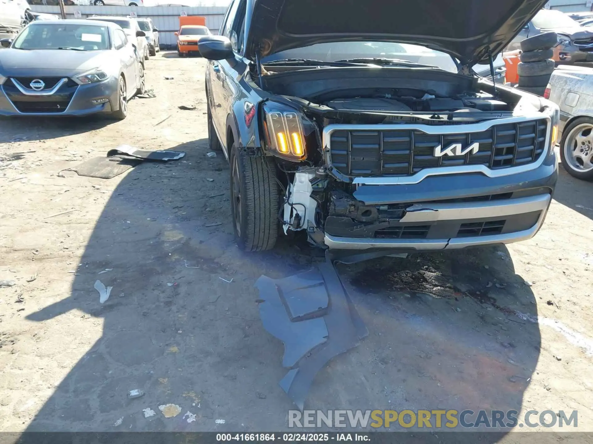 6 Photograph of a damaged car 5XYP64GC0RG527984 KIA TELLURIDE 2024