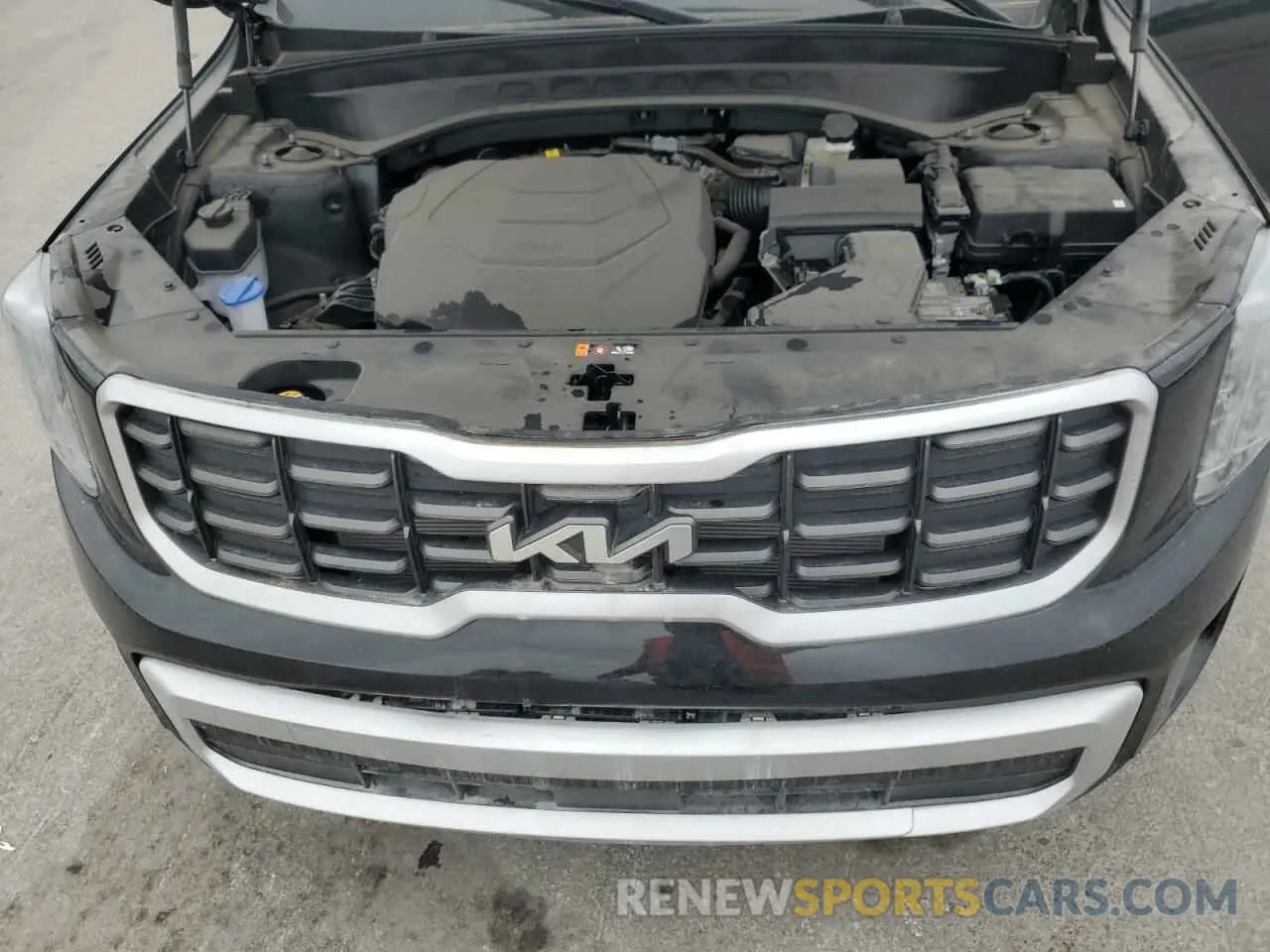 12 Photograph of a damaged car 5XYP64GC0RG550620 KIA TELLURIDE 2024